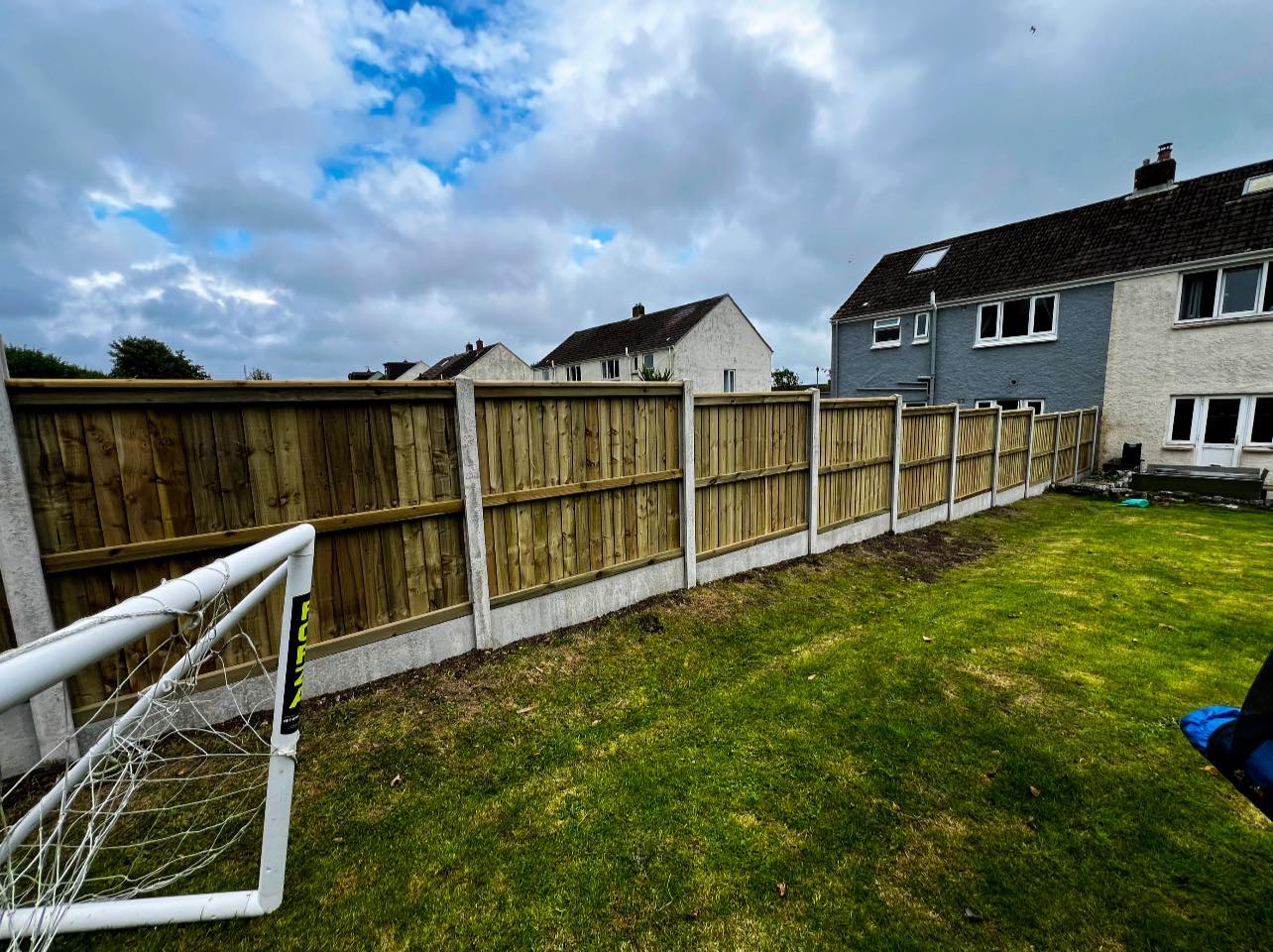 Timber Fencing - Horgan Timber Systems Pembrokeshire